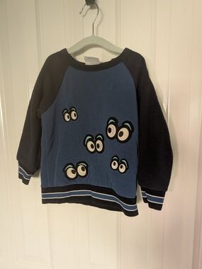 Osh Kosh Genuine Kids Eye-Graphic Sweatshirt